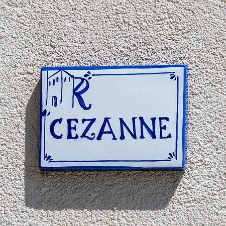 Cezanne In Foglia *
